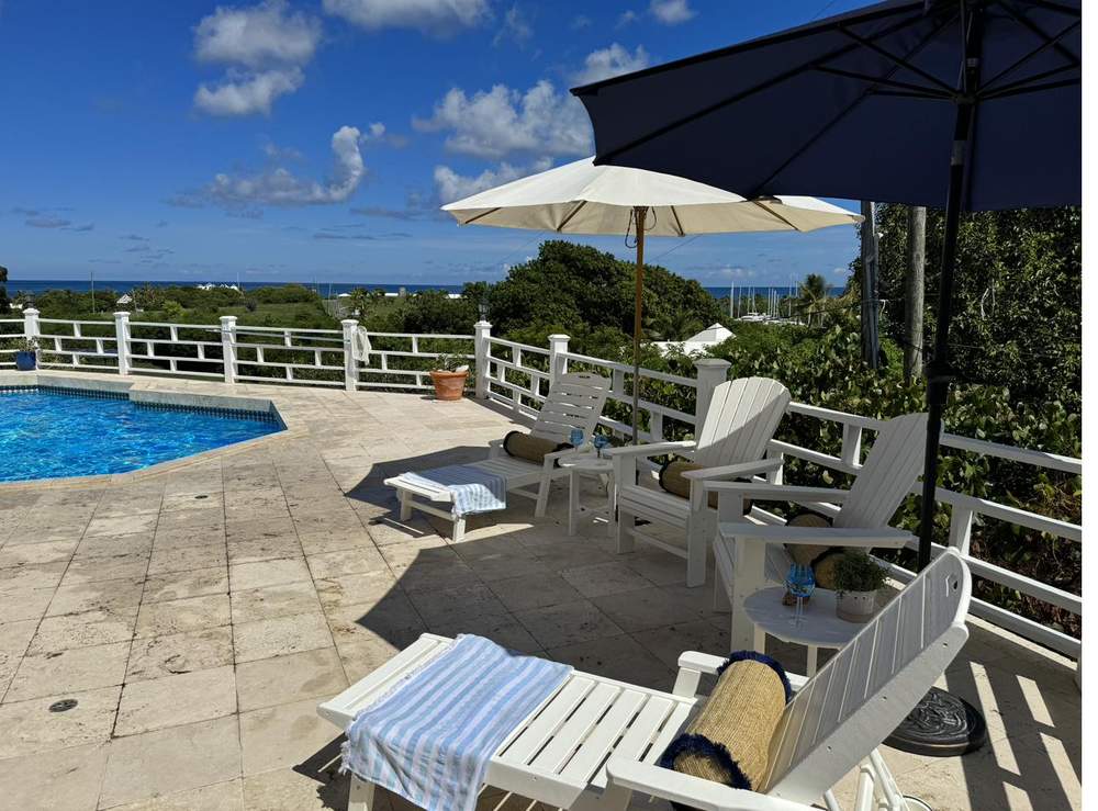 Pool deck